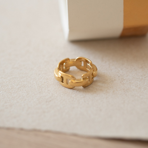 JOYCE RING